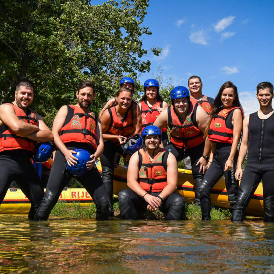 group day tours discount rafting